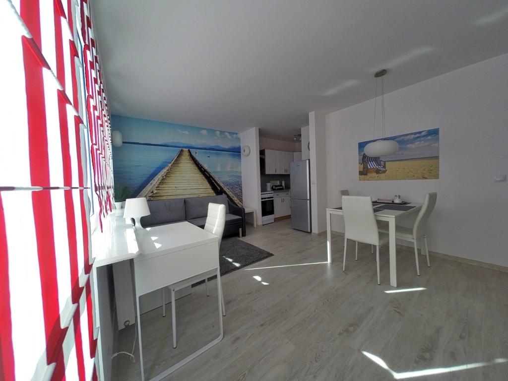 Avis Apartments Gdynia Skwer Kosciuszki 39 Bilik gambar